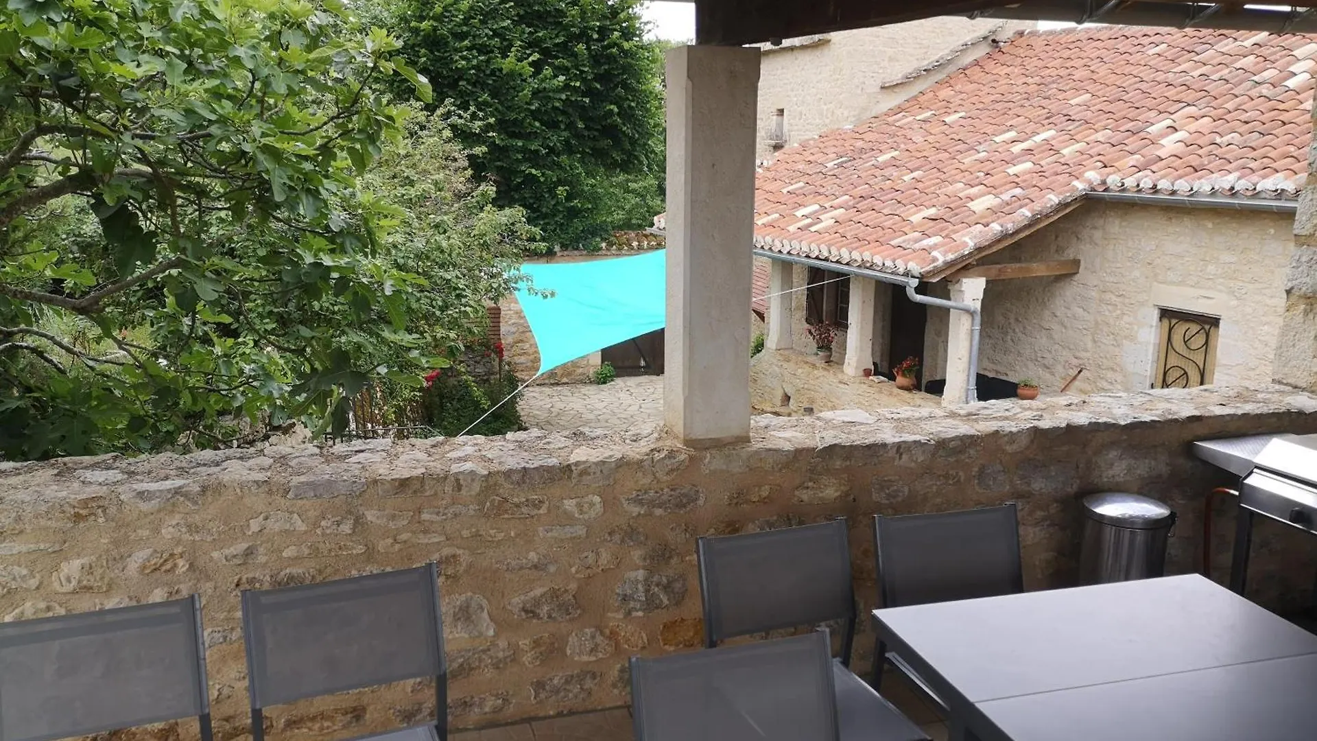 Gite Piscine Cahors Aujols 0*,  法国