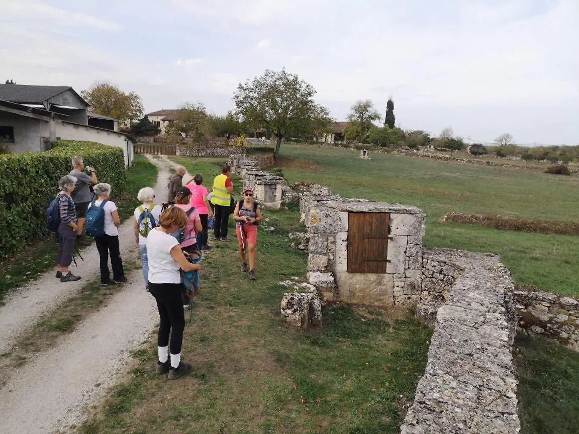 Gite Piscine Cahors Aujols 0*,